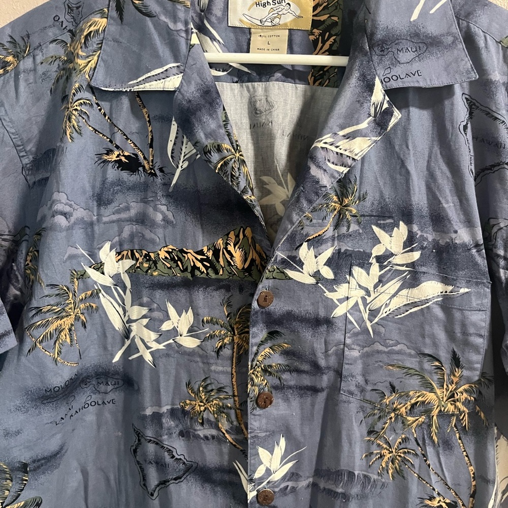 Men’s button down - Picture 2 of 4